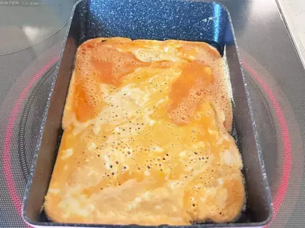 家族があっという間に完食した『オレンジ色の玉子焼き』　大さじ3杯入れたのは…