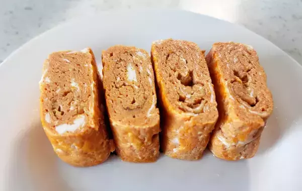 家族があっという間に完食した『オレンジ色の玉子焼き』　大さじ3杯入れたのは…