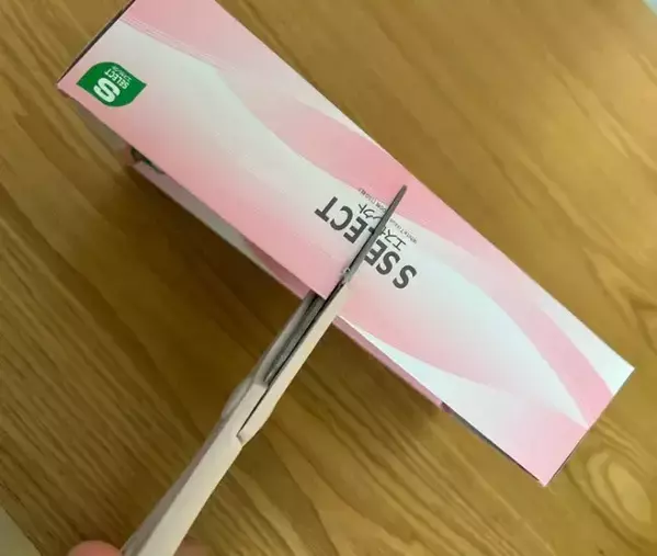 空のティッシュ箱を切って折るだけ！　思わぬ活用法に「目からウロコ」「絶対作る」