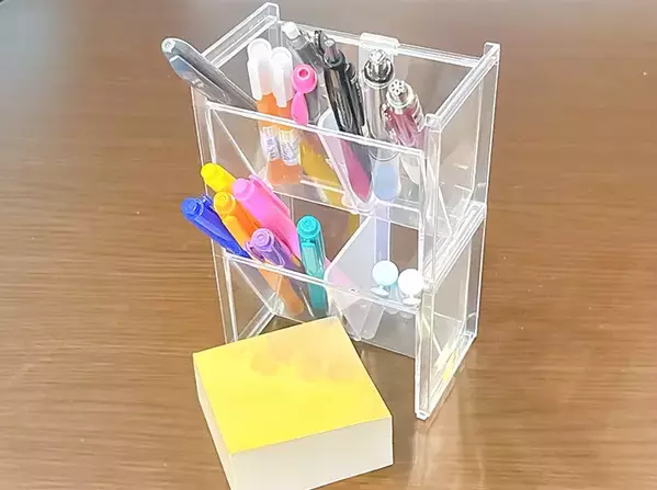 2段重ねで収納力倍増！　ダイソー『洗面鏡ナナメスタンド』を使った収納アイディア4選