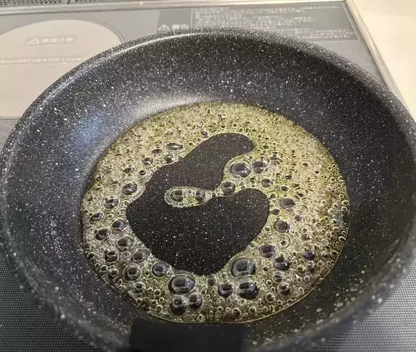 余った餅をレンジで温めて？　意外な調理法に「手が止まらない」「子供が大喜び」