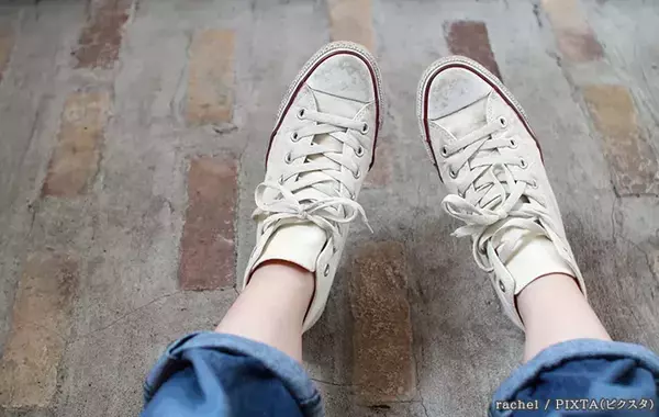 『箱から出したらすぐ』が鉄則！　靴のプロが教える防水スプレーの活用テクニック