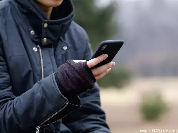 スマホの電池が急に減るのはなぜ？　外出先での対策をソフトバンクに聞いてみた