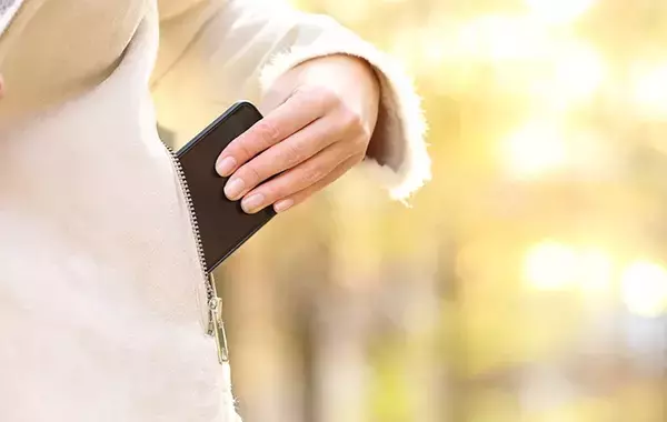 冬場はスマホの充電が減りやすい？　ソフトバンク直伝の電池持ちをよくするコツ