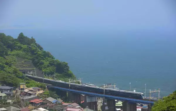 特急電車の片道2万円以上の席　どんな体験ができる？【JRに取材】