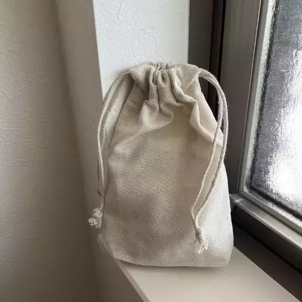 使い終わったカイロを靴に入れると？　意外な効果に「知らなかった」「早速試す」