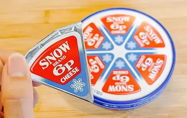 食べた子供が「いつもと違う」と喜んだ！　パンケーキの真ん中に入れたのは？