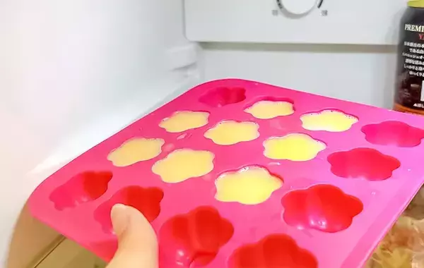 余ったヤクルトが『ぷにぷにおやつ』に大変身　ゼラチンと混ぜて冷やすだけで？