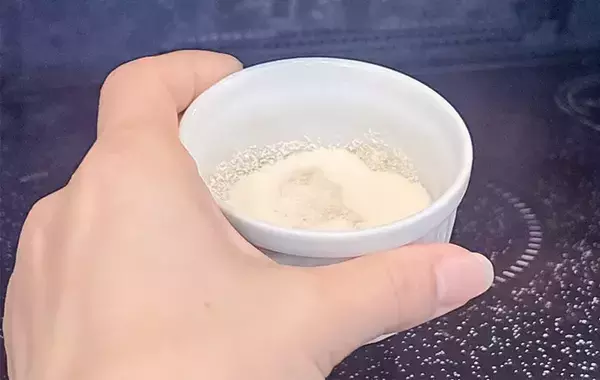 余ったヤクルトが『ぷにぷにおやつ』に大変身　ゼラチンと混ぜて冷やすだけで？