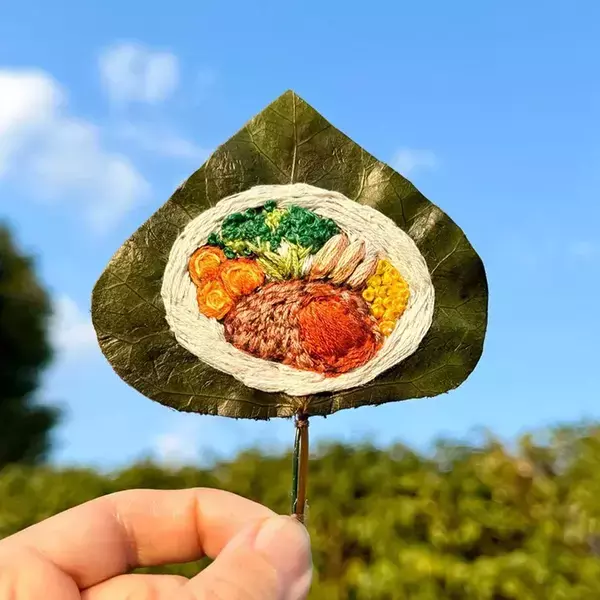 手に取った『1枚の葉っぱ』に表現されたのは？　「匂いが漂ってきそう」「お腹が空く」