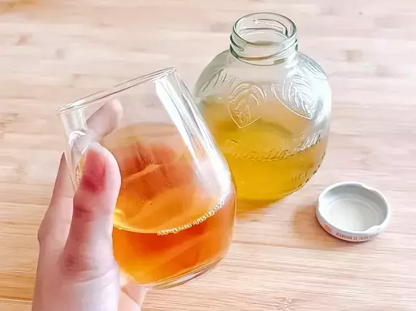 りんごジュースの空瓶　思わぬ活用法に「売り物みたい」「もっとほしい」