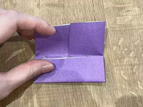 作業時間は5分ほど！　折り紙1枚で事務用のクリップを『おしゃれ』に見せる作り方