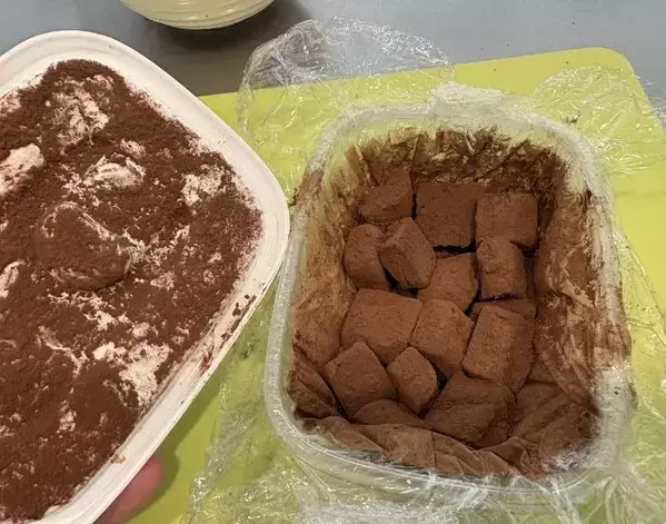 「電子レンジで30秒」　牛乳をかけた『チョコパイ』を加熱すると？「想像を超えてた！」