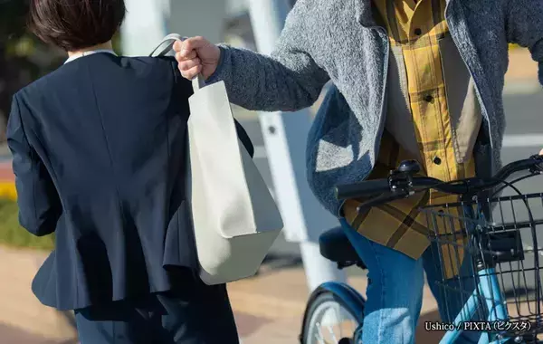 防犯の観点で最強のバッグは？　元警察官が出した「意外な答え」とは