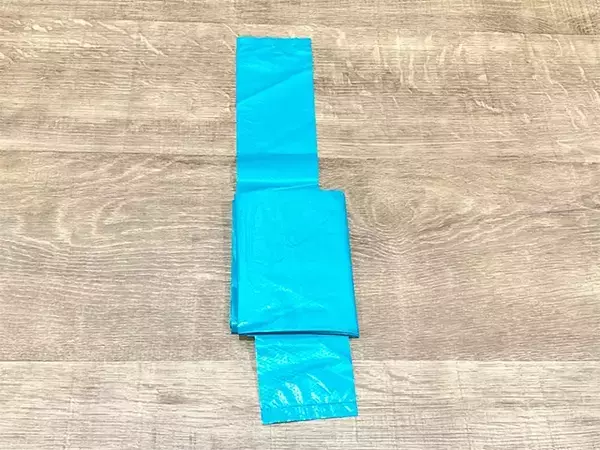 話題の『トートバッグ折り』を検証　『三角折り』より便利なレジ袋の畳み方手順