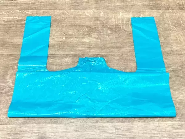 話題の『トートバッグ折り』を検証　『三角折り』より便利なレジ袋の畳み方手順