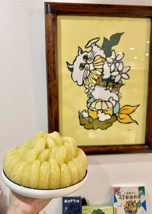 夫が妻へ贈った『特製ケーキ』　まさかの発想に「これこそ愛」「剥き方がもはやプロ」