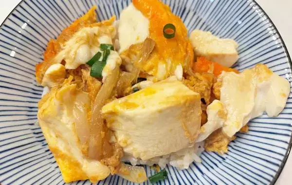 豆腐があったらこれやって！　ボウルに材料を入れてレンチンするだけの簡単おかず