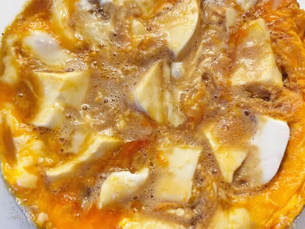 豆腐があったらこれやって！　ボウルに材料を入れてレンチンするだけの簡単おかず