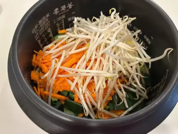 帰宅後すぐにスイッチオン！　炊飯器で作るごちそうに「最強のレシピ」「助かる」