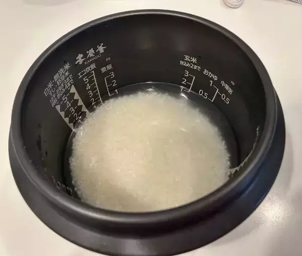 帰宅後すぐにスイッチオン！　炊飯器で作るごちそうに「最強のレシピ」「助かる」