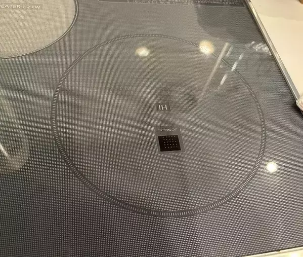 「捨てるのは待って」　使用済みのラップを丸めて使うと？使い道に「ウソでしょ」「衝撃」