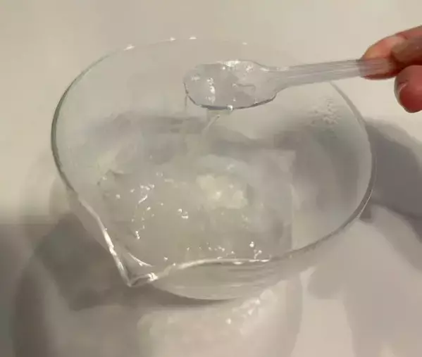 クエン酸と片栗粉を混ぜると？　蛇口周りでの活用術に「信じられない」「明日やる」