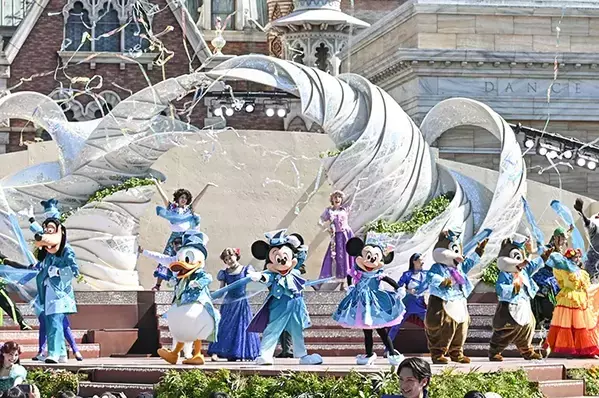 【レポ】東京ディズニーシー25周年の全貌公開！　15分の限定ショーから全9種のストーン選びまで紹介