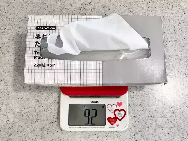 110円『壁ピタティッシュ』家中で活用OK！　ボックスティッシュはどこでも設置できた