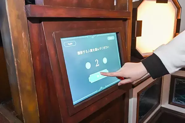 【SNSで注目】3枚も撮れる！　ディズニーシーに登場した写真撮影ブース体験したら…