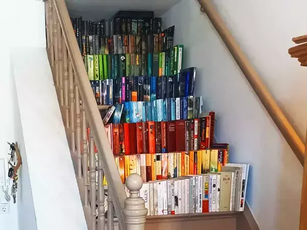 どこにも続かない階段　その理由に「これどうなってるの？」の声