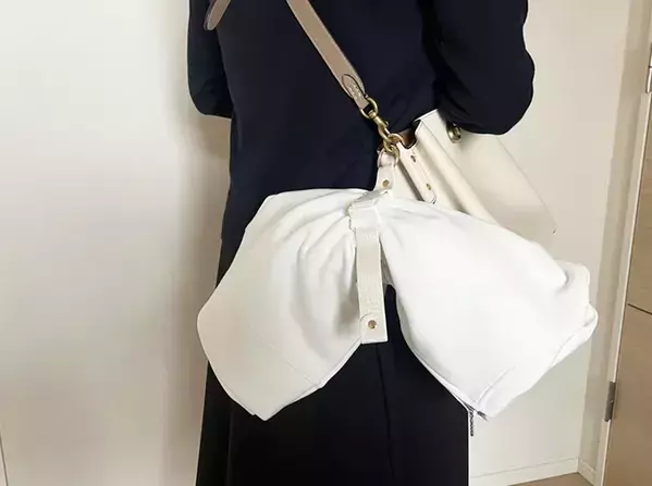 ロングコートもOK？　スリコ『ジャケットホルダー』を実際に使ってみたので本音レビューする【330円】