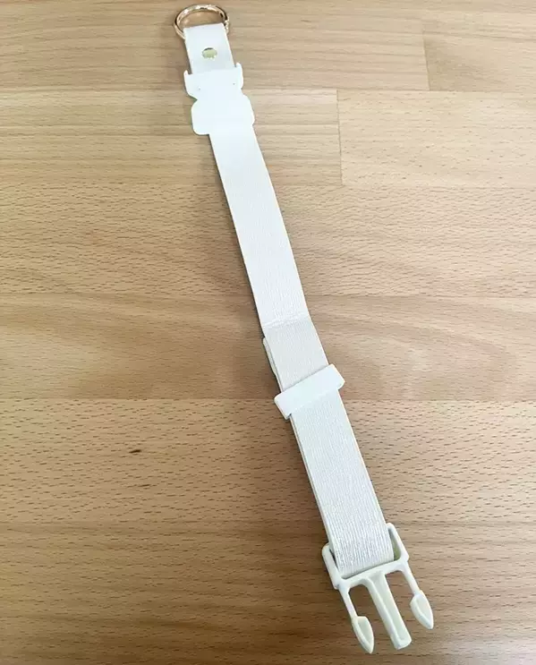 ロングコートもOK？　スリコ『ジャケットホルダー』を実際に使ってみたので本音レビューする【330円】