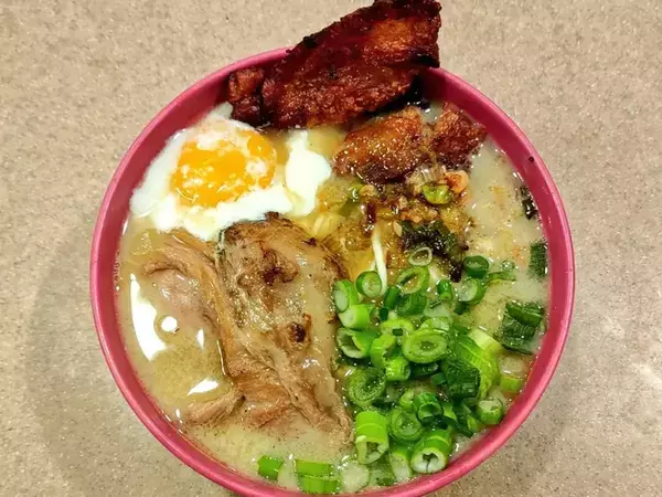 アメリカの感謝祭の残り物が…まさかのラーメンに！　「発想がすごい」「絶対おいしい」