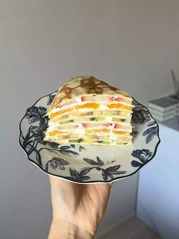 金曜深夜に作った『ご褒美スイーツ』に反響　完成したのは？「全方向で美少女」「最高」