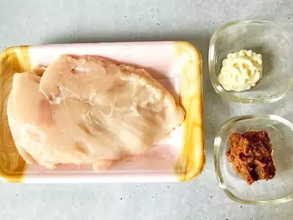 【調味料2つでOK！】　鶏むね肉の簡単な食べ方に「やわらかくておいしい！」