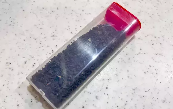 『チョコベビー容器』が超優秀！　コスト0円の収納に「捨てるのやめた」