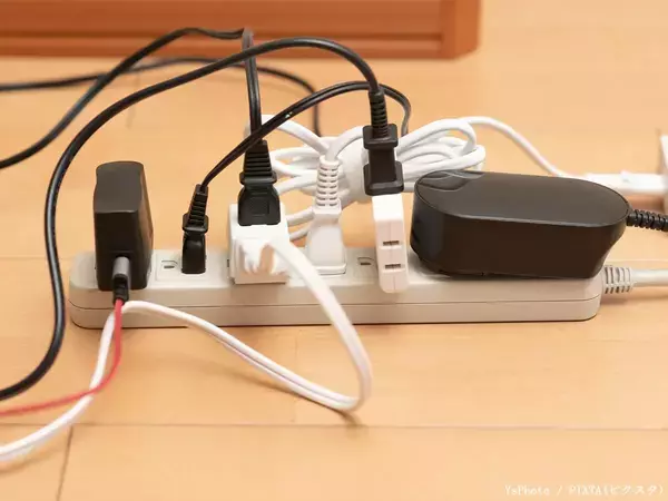 使わない家電の『コンセント』は抜くべき！　逆に『挿しっぱなし』がいいものは？