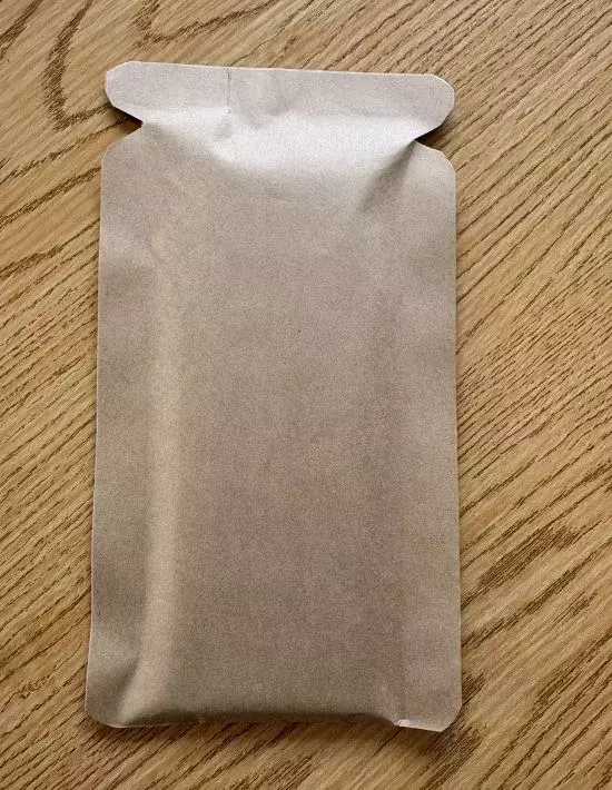 ラッピング袋に地味に悩んだ結果…　茶封筒を折ってみたら『想像以上』と実感した理由