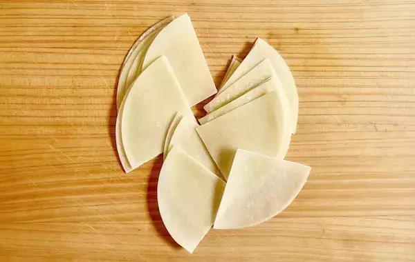 餃子の皮が余ったら作って！　息子がおかわりしたレシピがこちら【絶品スープの作り方】