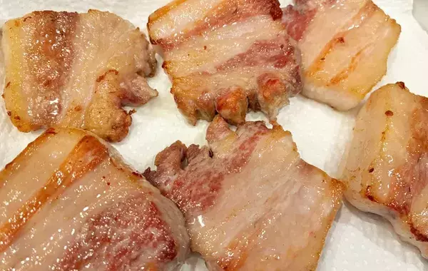 豚の角煮をとろとろにする方法　使った意外な食材に「甘じょっぱい香りがふわ〜！」