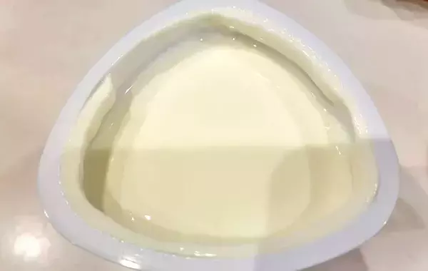 オーブンや火は一切不要　サブレとヨーグルトを重ねて冷やすだけ、ケーキレシピがうますぎた