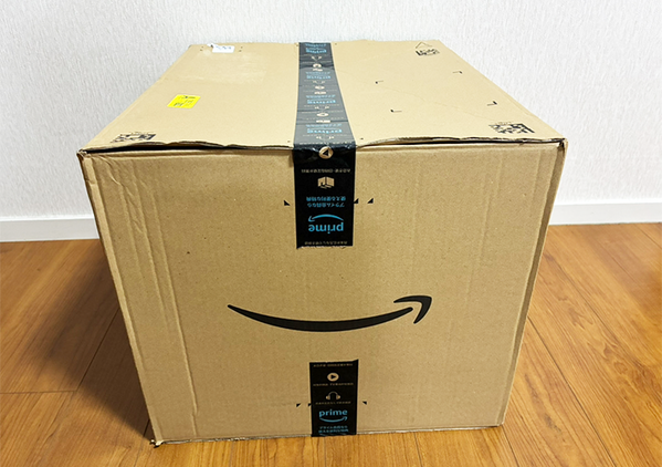 【10秒でできる】　爪を使わずにダンボールを開封できる『時短技』に「労力も時間も半減できた！」