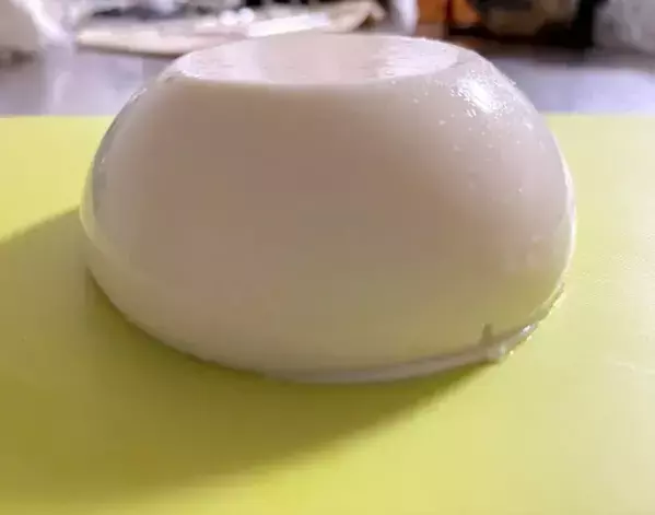 鍋で『数分』温めた6Pチーズ　まさかの変化にビックリ！