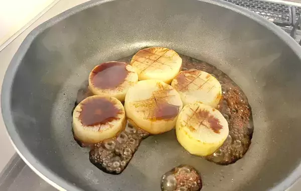 「ハンバーガーみたい！」　野菜嫌いの子供もペロリと食べた、大根のステーキ