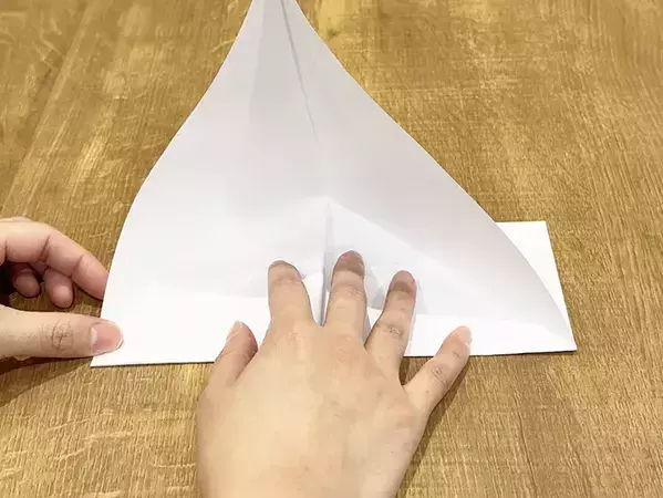 スマホスタンドが欲しいと思った時に！　紙1枚で実践できるライフハックに「目からウロコ」