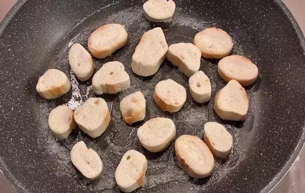 食べた子供がビックリ！　ラスク風の意外な材料に「パンじゃなくてもおいしい」