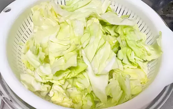 子供のおかわりが止まらない　春キャベツのおいしい食べ方はこれに決まり