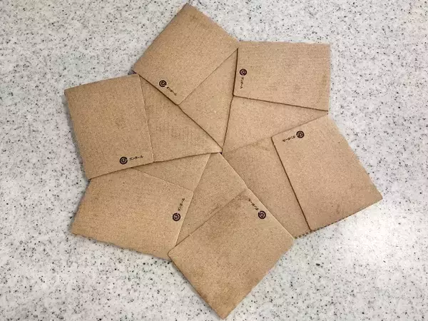 【0円DIY】飲み終わった後の“紙スリーブ”　コースターに再利用する手順