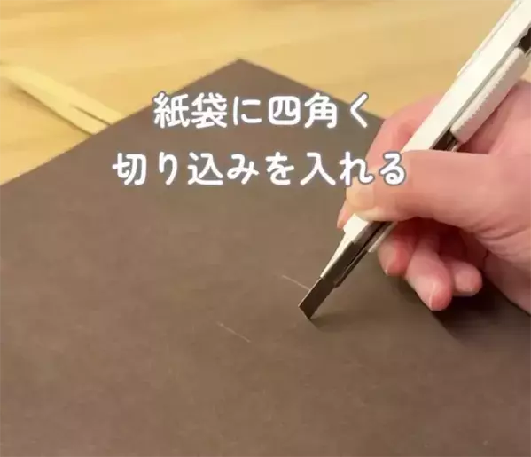 お祝いブーケが100均で完成　お菓子をおしゃれに飾るアイディアに「参考にします」「素敵」
